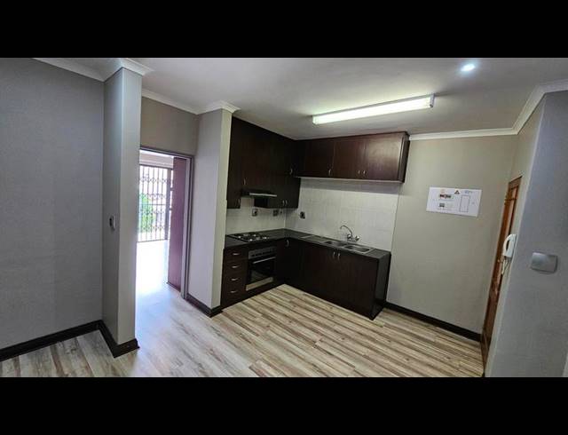 1 BEDROOM PROPERTY TO RENT IN DIE BULT